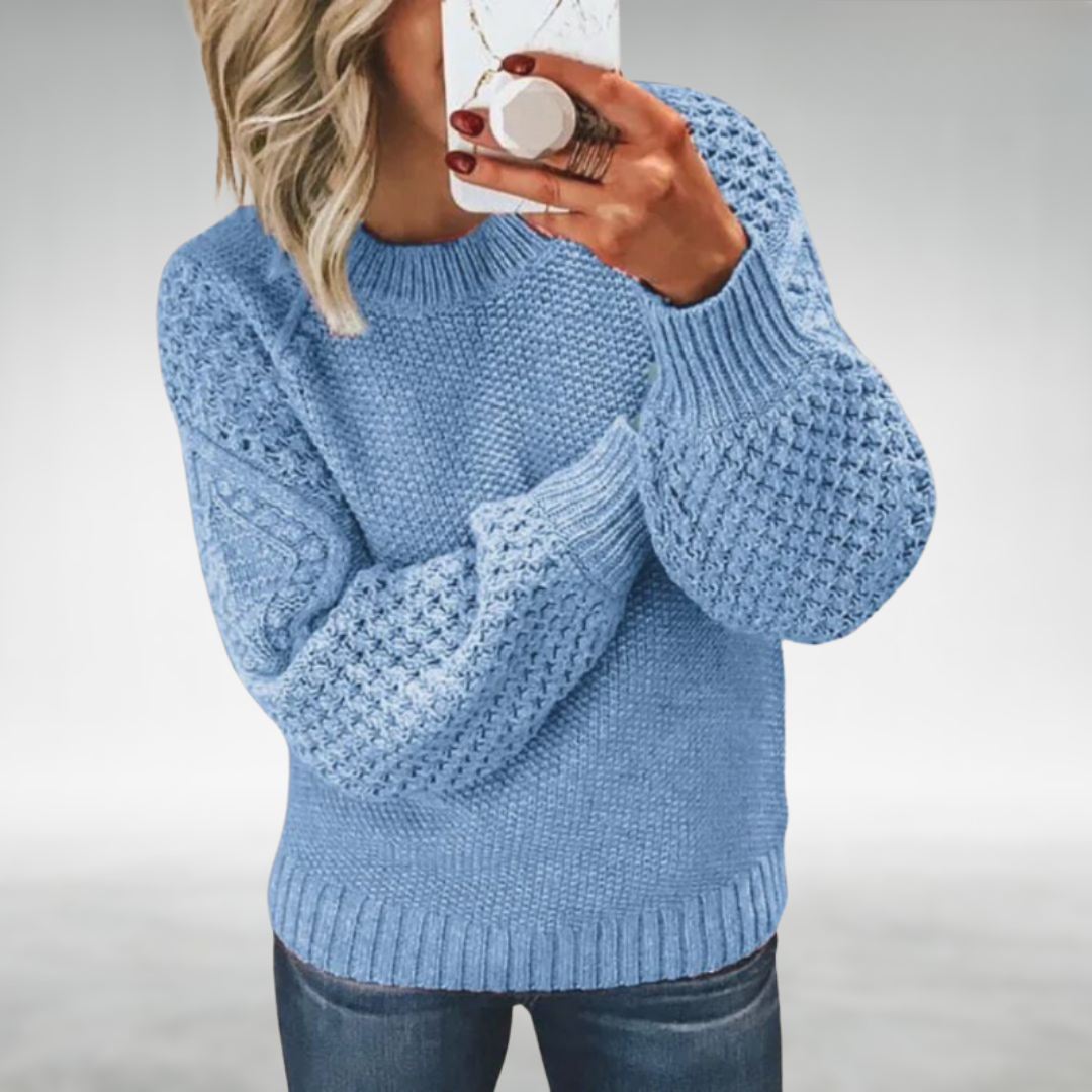 CALYRA | CHIC SWEATER WITH COVERAGE