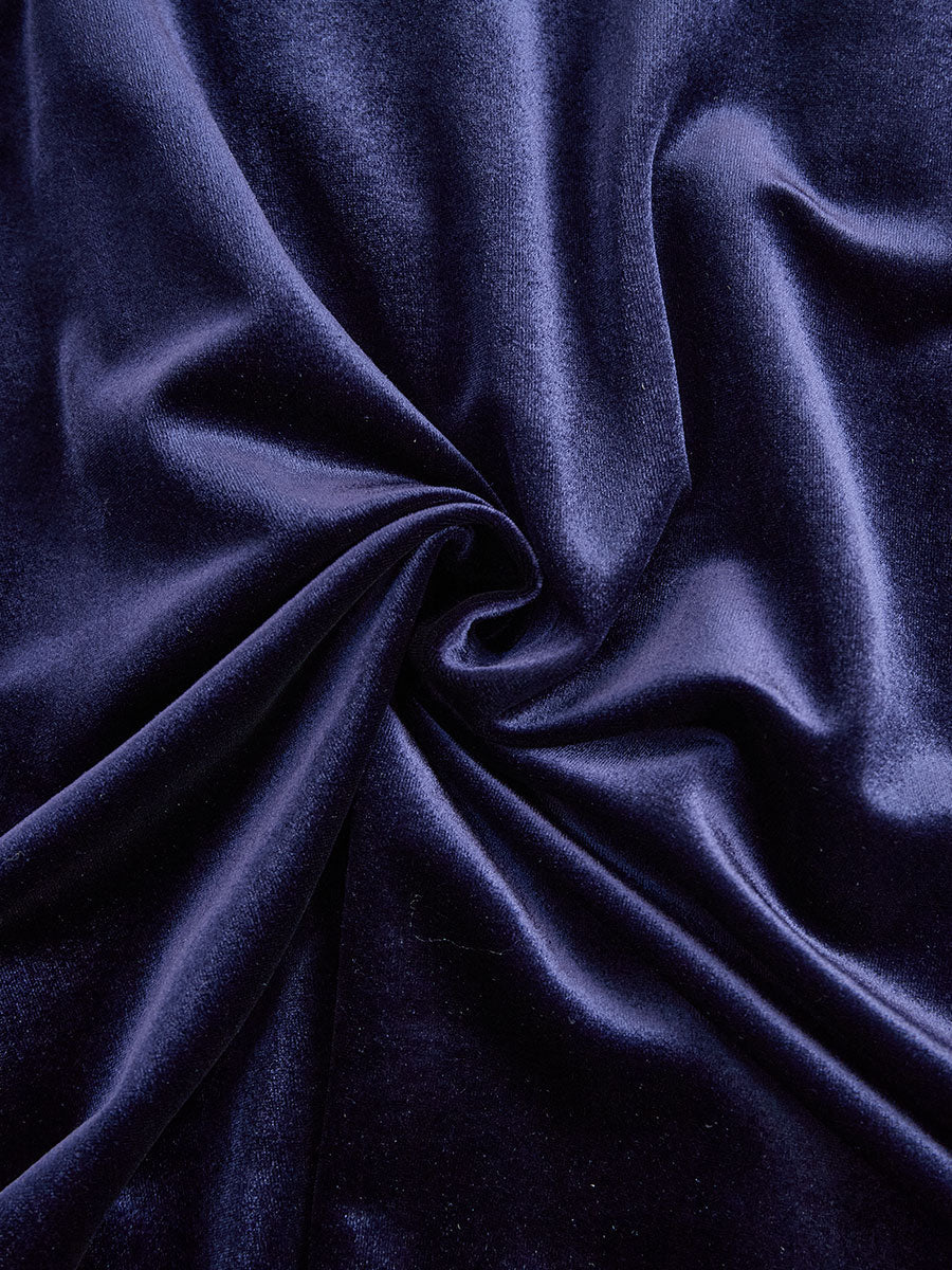 YRENE | OPULENT VELVET MIDI DRESS