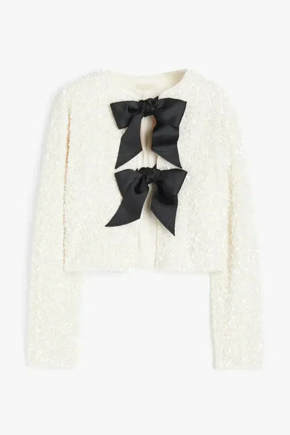 ANWEN | CHIC BLOUSE WITH BOW DETAIL