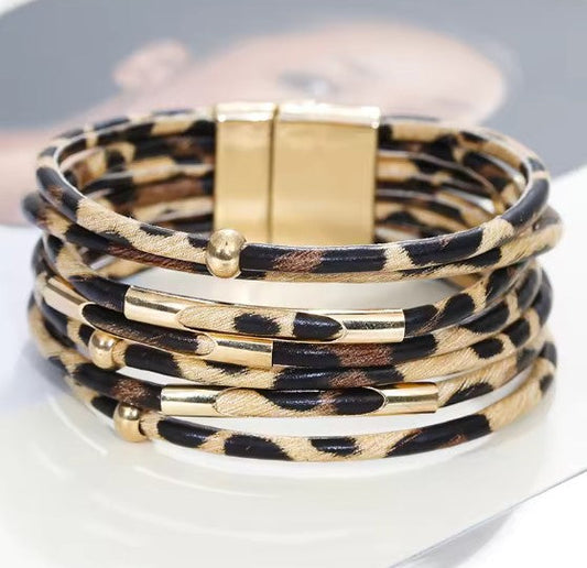 LAYERED WRAP BRACELET IN GOLD TONES