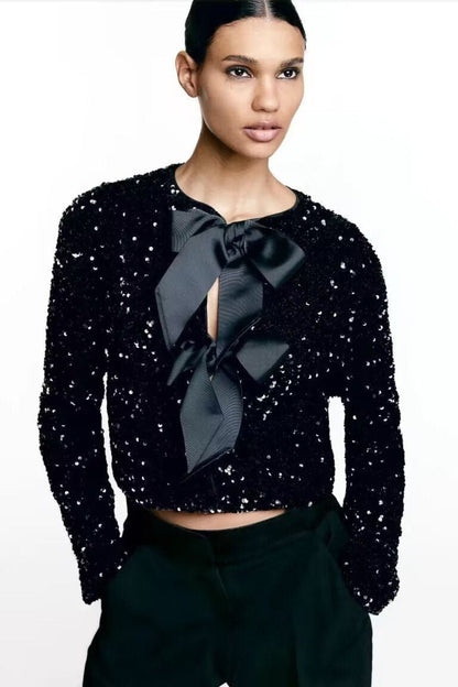 ANWEN | CHIC BLOUSE WITH BOW DETAIL