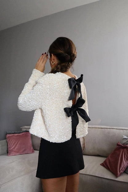 ANWEN | CHIC BLOUSE WITH BOW DETAIL